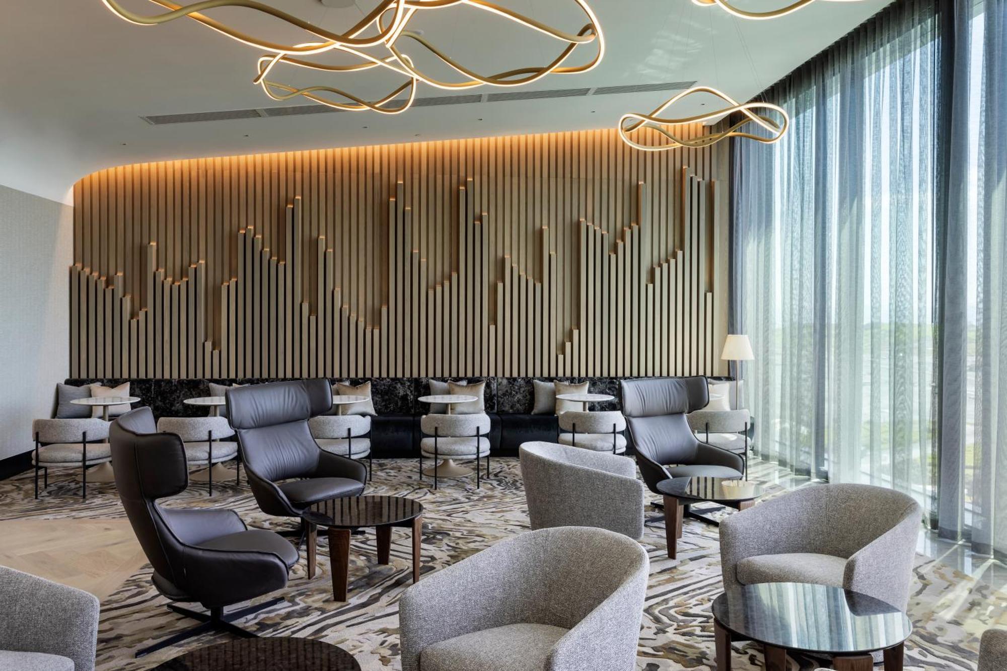 Pullman Auckland Airport Hotel Eksteriør billede The lounge at the airport